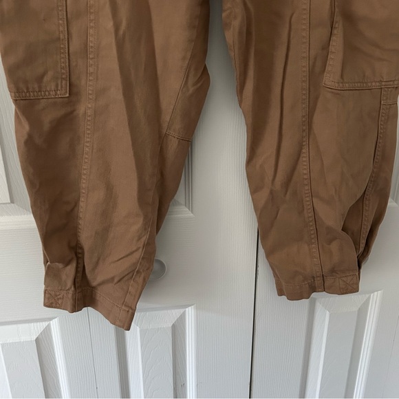 Banana Republic Jogger Cut Cargo Pants - Picture 11 of 15